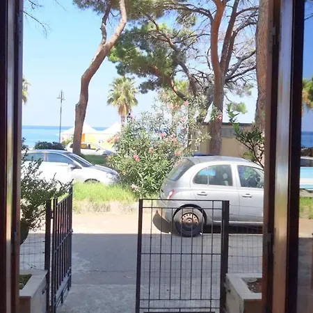 A Due Passi Dalla Spiaggia